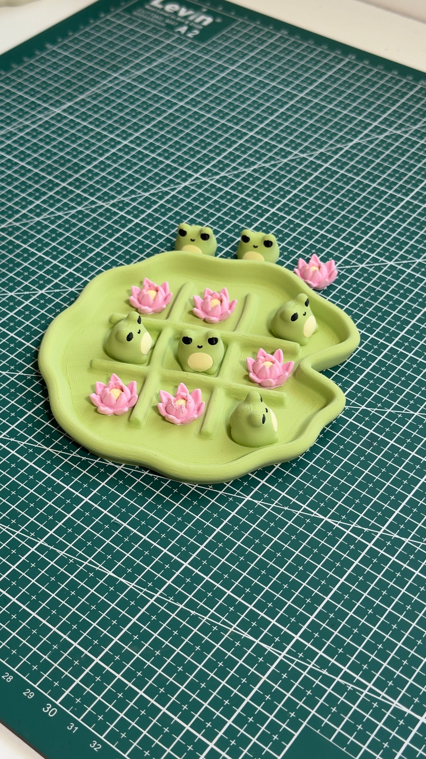 🐸 Tic Tac Toad – 3D Printed Frog & Lily Pad Game